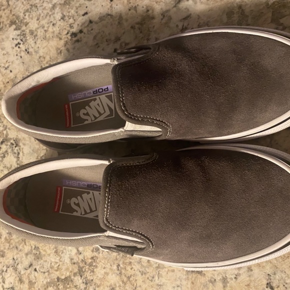 Shoes - Picture 3 of 4